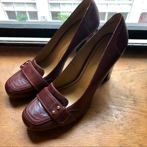 EUC Nine West Jenny stacked heel